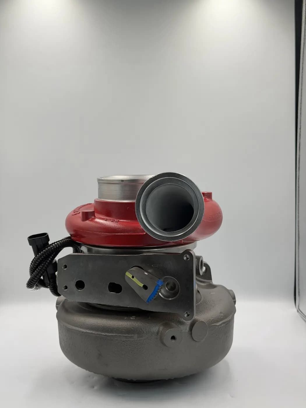 Remanufactured 5354486 Cummins ISB 6.7L Holset HE300VG Turbocharger, photo 3