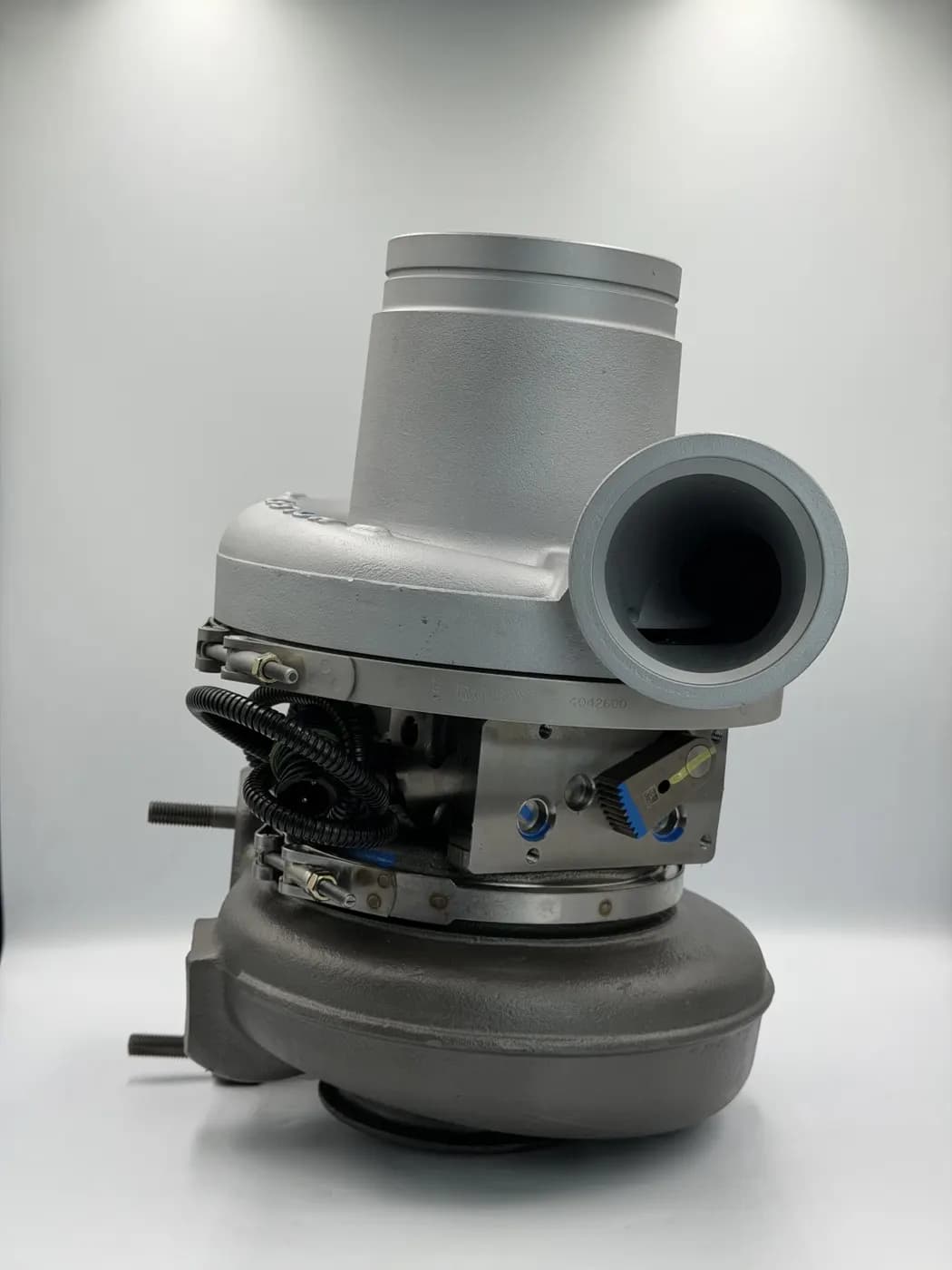 Remanufactured 3791448 Volvo D16 Holset HE500VG Turbocharger, photo 2