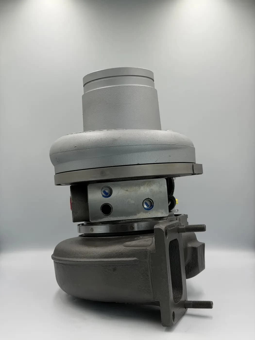 Remanufactured 3791448 Volvo D16 Holset HE500VG Turbocharger with HOLSET OEM VGT Actuator, photo 5