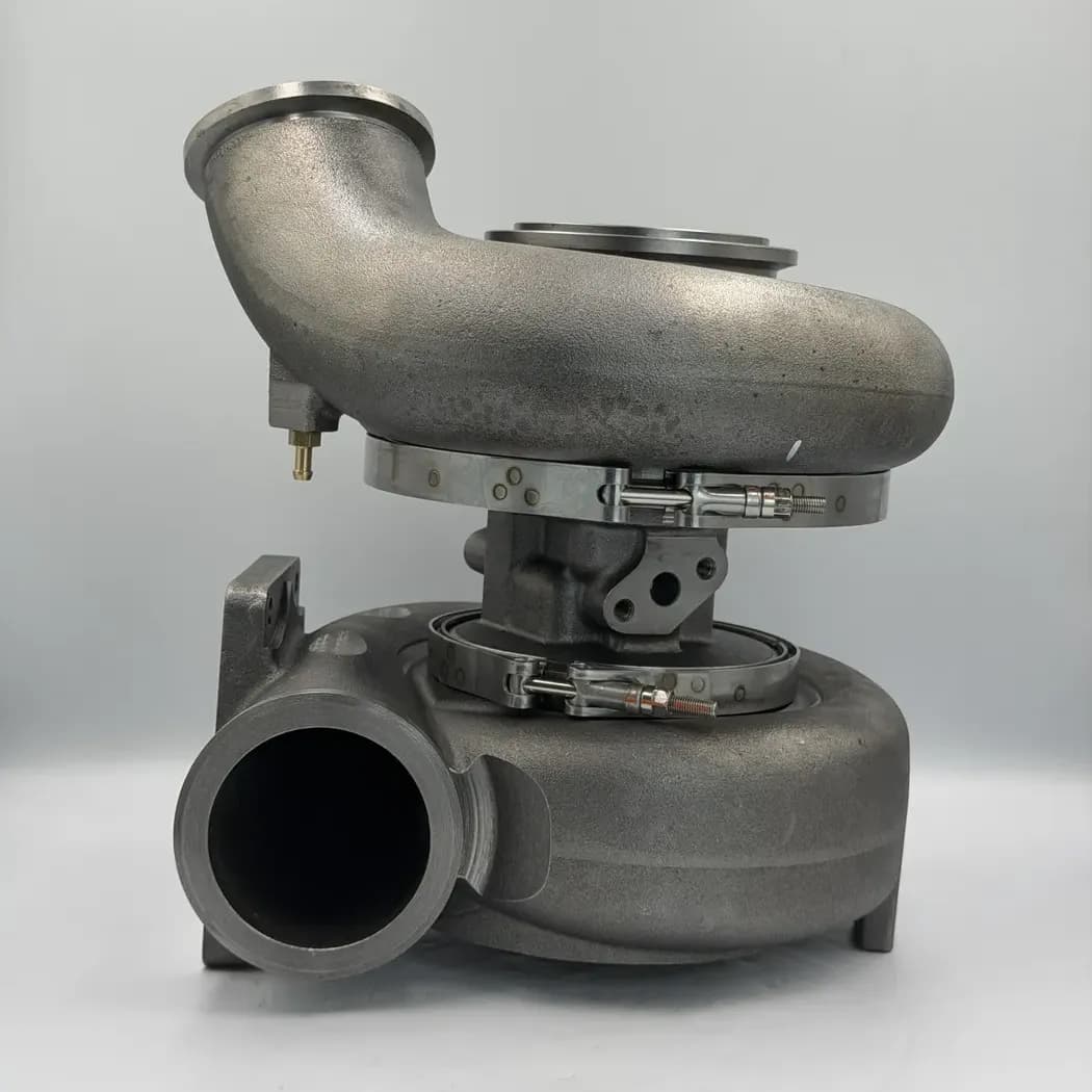 New 10R1888 Caterpillar C15 ACERT Garrett GTA5518B Turbocharger - Turbo Centre Production Line